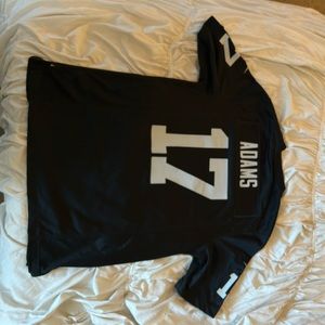 Men’s medium Raiders Jersey